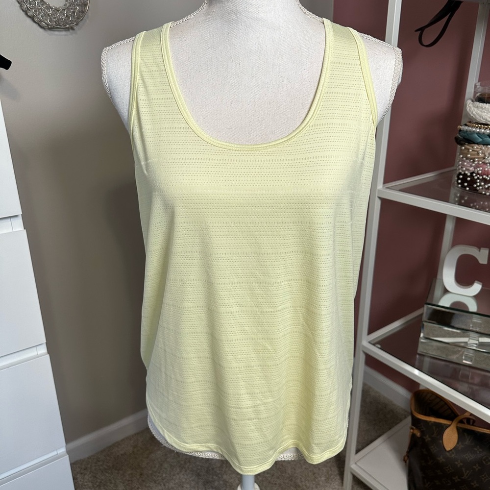 CALIA by Carrie Underwood Pale Yellow Scoop Neck Tank